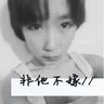 麻辣烫阿姨下跪道歉后家长仍嘲讽